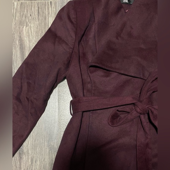 Maroon/dark purple coat from ADL. Size L in perfect condition - Picture 3 of 6